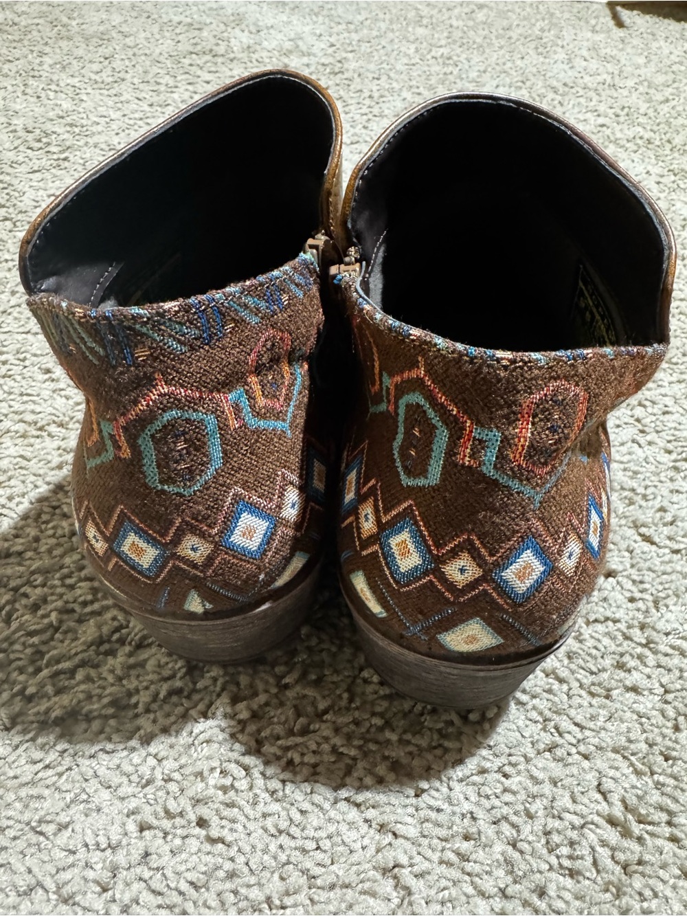 Roper Brown Embroidered Heel Ankle Booties 9.5 - Picture 3 of 9